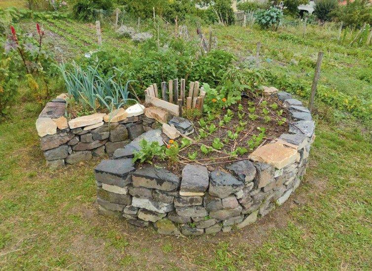 Diffuz - créer un jardin en trou de serrure au jardin de semences