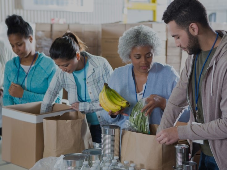 Agir contre la pauvreté et l'isolement